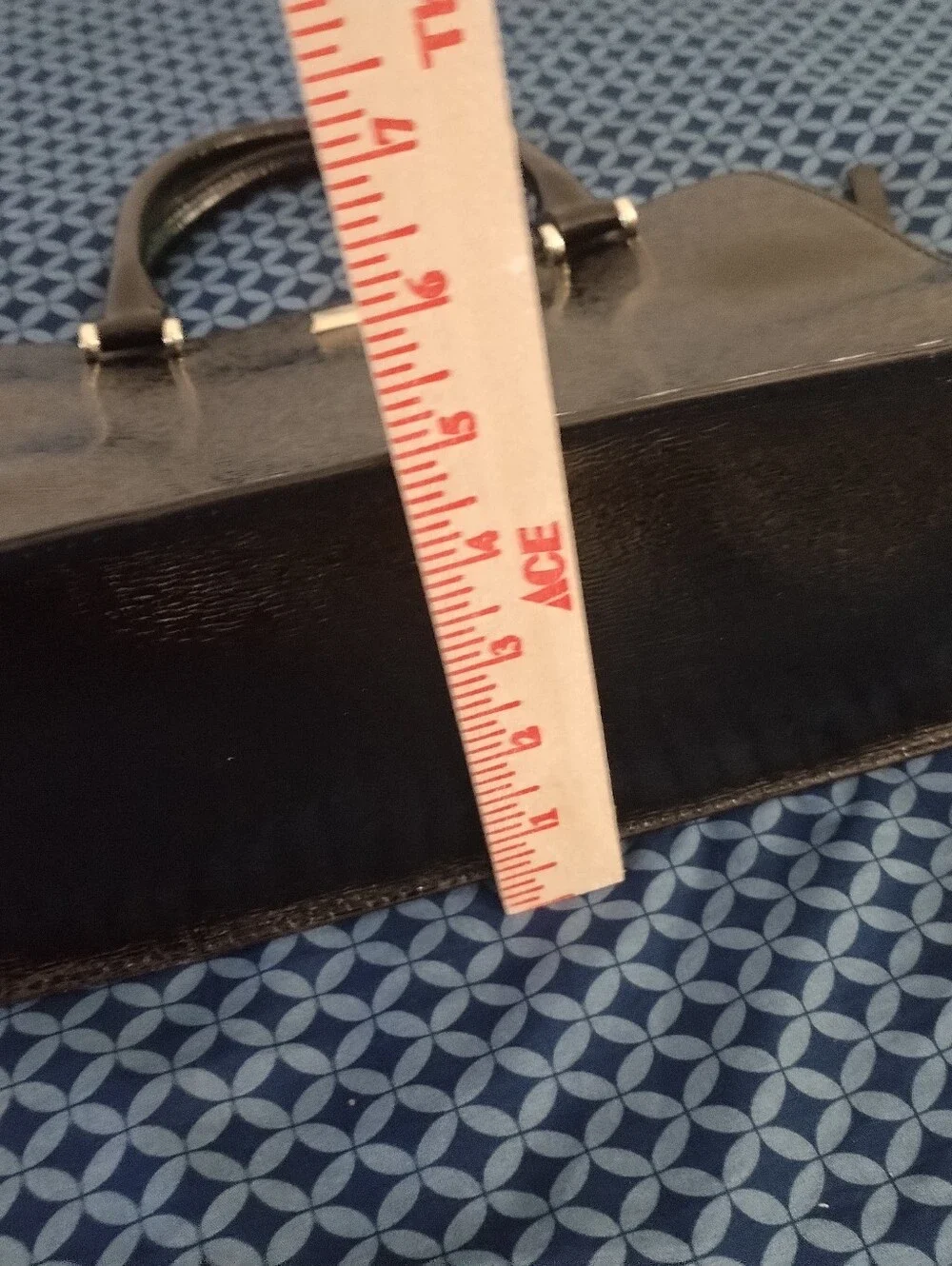 Kate Spade black patent crossbody top handle bag missing Long Strap